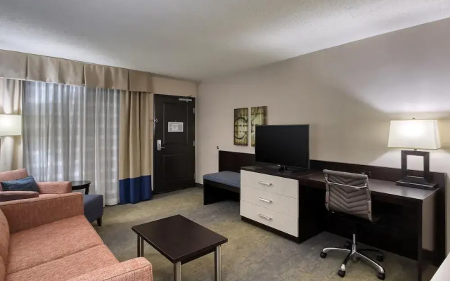 photo 3 of Holiday Inn Atlanta Airport-No