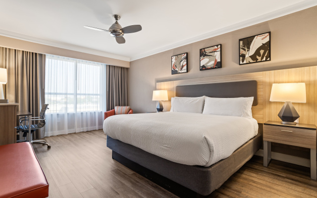photo 5 of Holiday Inn Baton Rouge College Drive I-10 by IHG