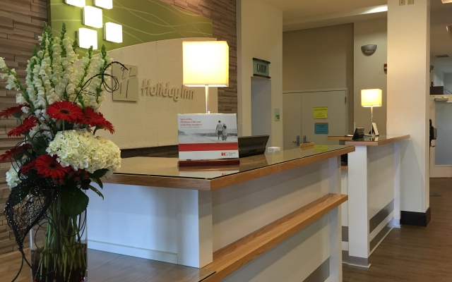 photo 2 of Holiday Inn Bloomington-Airport by IHG