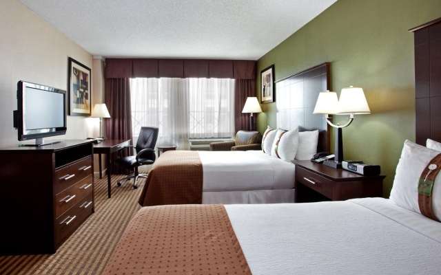 photo 3 of DoubleTree by Hilton Charlotte City Center