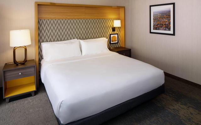 photo 4 of Holiday Inn Charlottesville-Monticello by IHG
