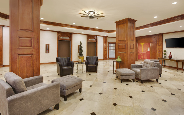 photo 2 of Holiday Inn Express Dallas Medical-Market Center by IHG
