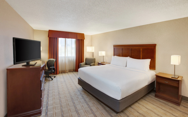 photo 4 of Holiday Inn Express Dallas Medical-Market Center by IHG