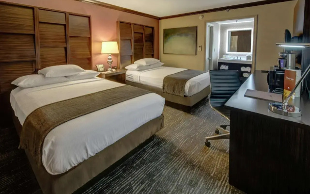 photo 4 of Doubletree By Hilton Decatur Riverfront