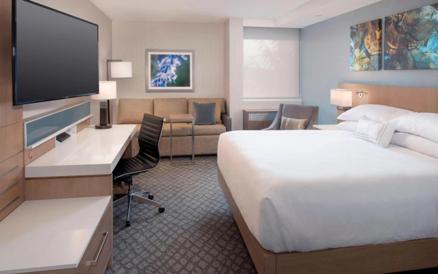 photo 5 of Delta Hotels by Marriott Seattle Everett