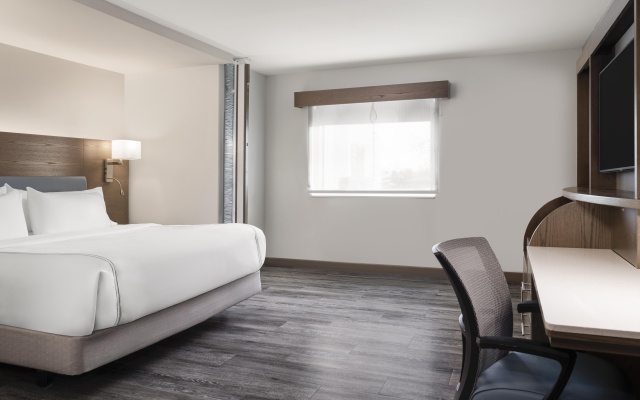 photo 5 of EVEN Hotel Ann Arbor S - University Area by IHG