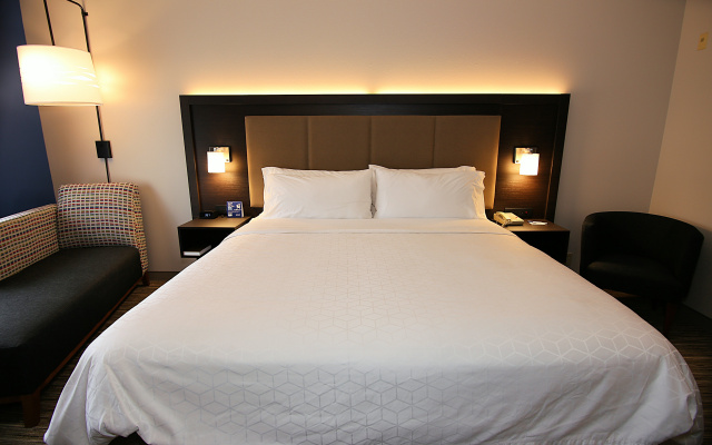 photo 3 of Holiday Inn Express & Suites Ashland by IHG