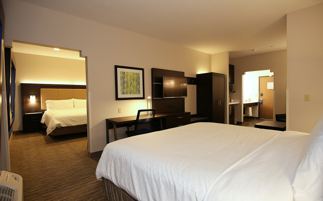photo 4 of Holiday Inn Express & Suites Ashland by IHG