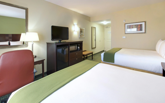 photo 4 of Holiday Inn Express & Suites Covington by IHG
