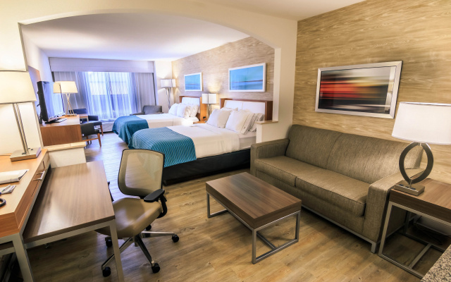 photo 5 of Holiday Inn Express & Suites Farmington by IHG