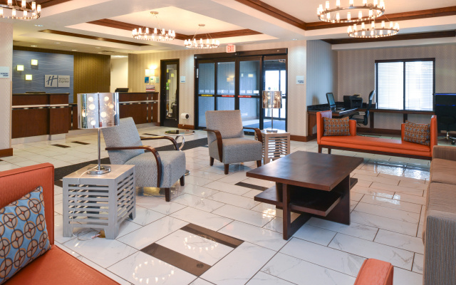 photo 5 of Holiday Inn Express & Suites Greenfield by IHG