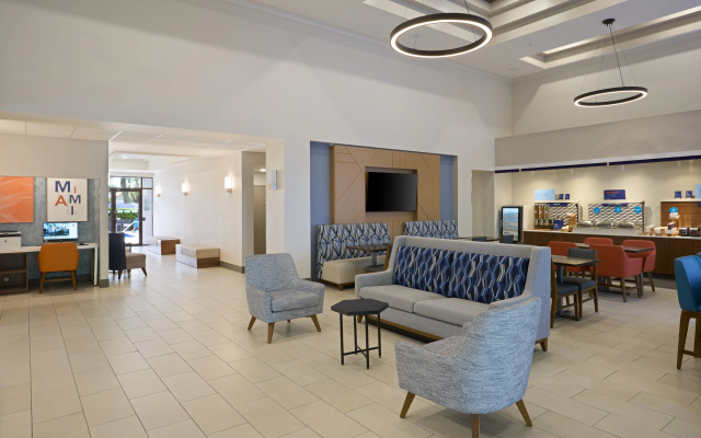 photo 2 of Holiday Inn Express & Suites Kendall East Miami by IHG