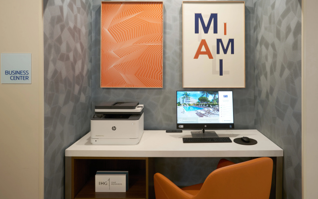 photo 4 of Holiday Inn Express & Suites Kendall East Miami by IHG
