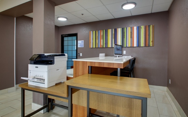 photo 5 of Holiday Inn Express & Suites Lebanon by IHG