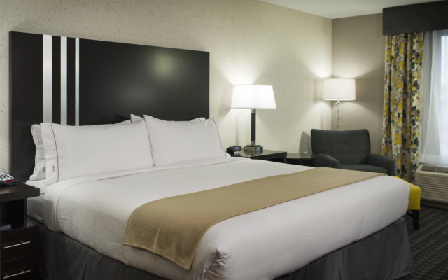 photo 2 of Holiday Inn Express & Suites Madison Central by IHG