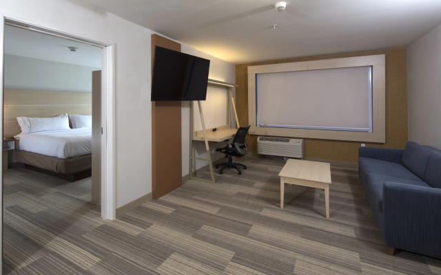 photo 3 of Holiday Inn Express & Suites Monroe by IHG