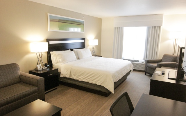 photo 5 of Holiday Inn Express & Suites Montgomery by IHG