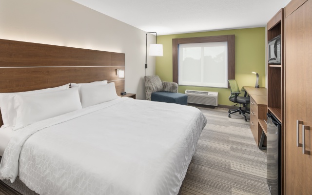 photo 3 of Holiday Inn Express & Suites Palm Bay, an IHG Hotel