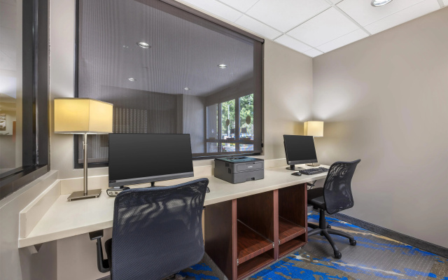photo 3 of Best Western Plus Portland Airport Hotel & Suites
