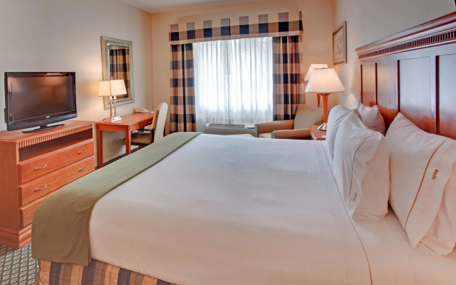 photo 3 of City Express By Marriott Rancho Cucamonga