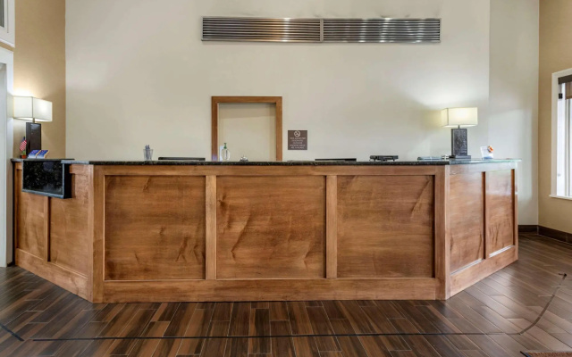 photo 2 of Holiday Inn Express