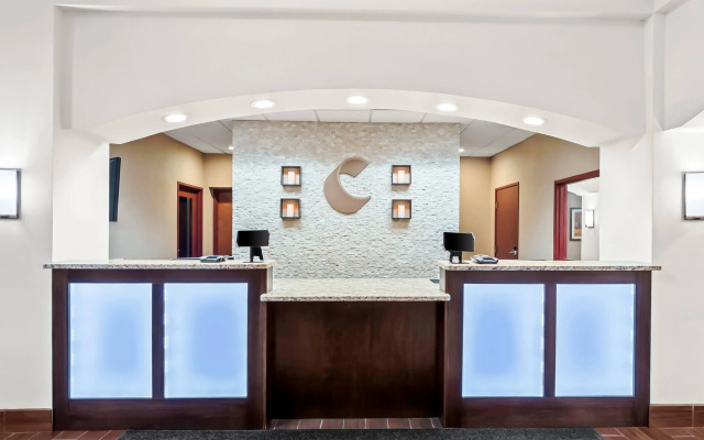 photo 3 of Comfort Inn & Suites