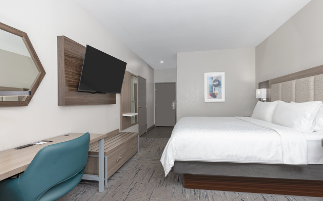 photo 4 of Holiday Inn Express & Suites Granbury by IHG