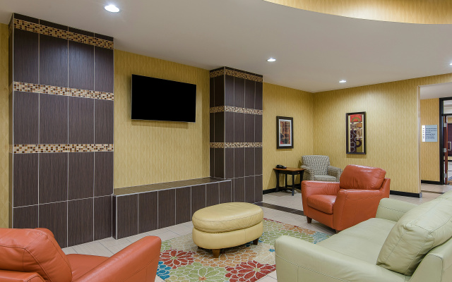 photo 4 of Holiday Inn Express & Suites Lafayette East by IHG