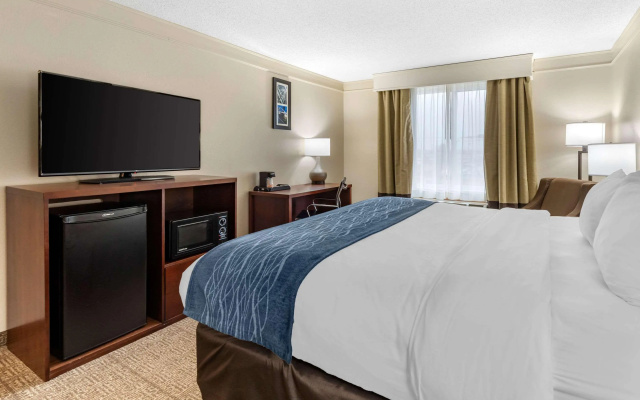 photo 3 of Comfort Inn & Suites Heath - Newark South