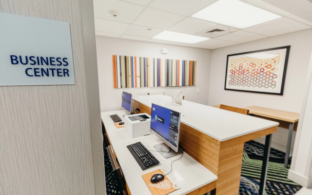 photo 3 of Holiday Inn Express Atlanta NE I-85 Clairmont by IHG