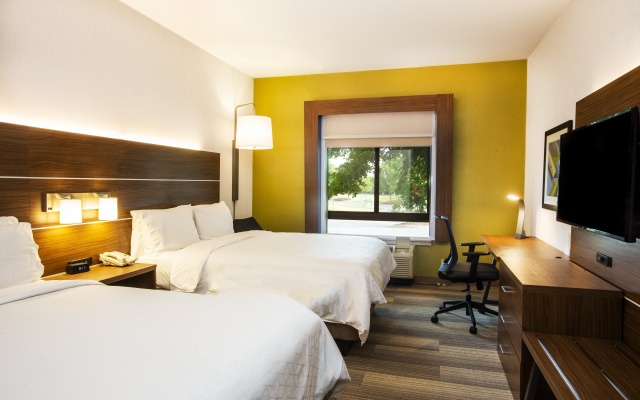 photo 4 of Holiday Inn Express & Suites Bethlehem Arpt-Allentown Area