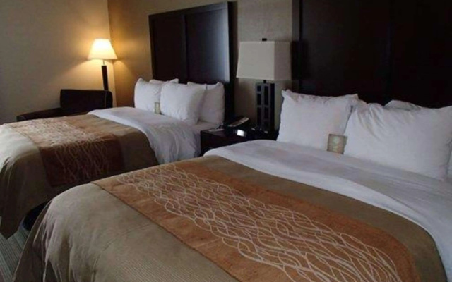 photo 4 of Comfort Inn Blairsville Butternut Creek