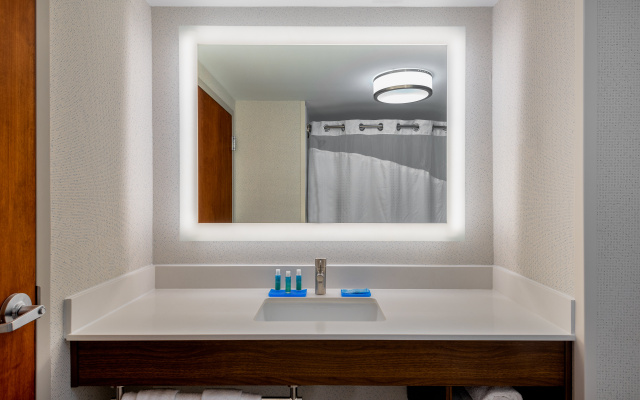 photo 3 of Holiday Inn Express Chapel Hill by IHG