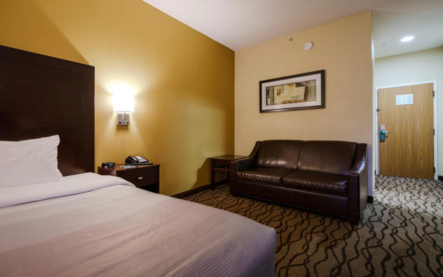 photo 4 of Quality Inn I-75 West Chester-North Cincinnati