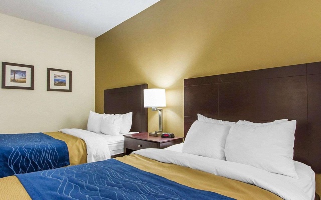 photo 5 of Quality Inn Clarksville - Exit 11