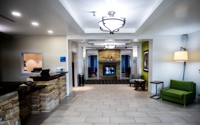 photo 2 of Comfort Inn Dayton South