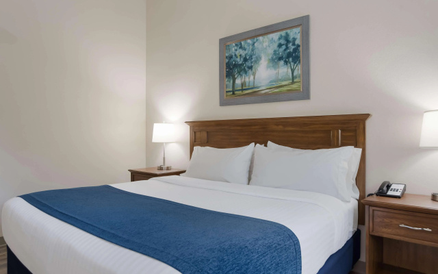 photo 3 of SureStay Plus by Best Western Elizabethtown Lancaster