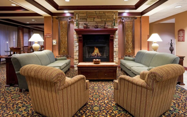 photo 2 of Holiday Inn Express Gas City