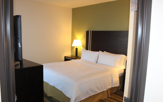 photo 5 of Holiday Inn Express Hotel & Suites Berkeley by IHG