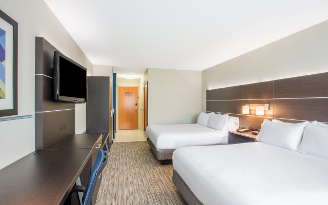 photo 3 of Holiday Inn Express Hotel & Suites Boston-Marlboro by IHG