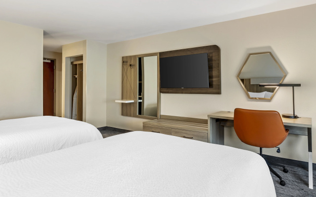 photo 4 of Holiday Inn Express Hotel & Suites Camden-I20 (Hwy 521) by IHG