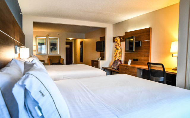 photo 5 of Holiday Inn Express Hotel & Suites Concord by IHG