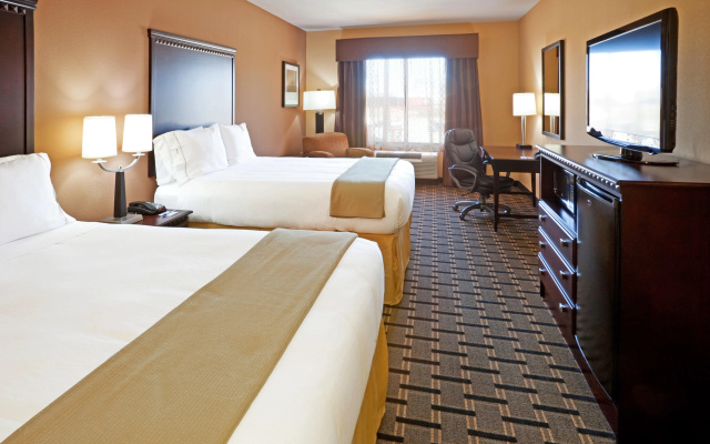 photo 3 of Comfort Inn & Suites Dallas Medical - Market Center