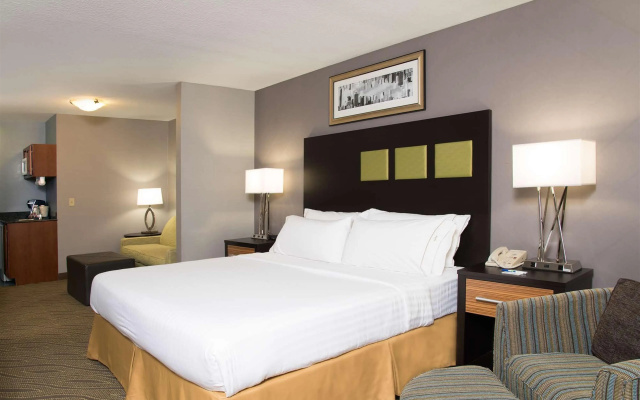 photo 4 of Holiday Inn Express Hotel & Suites Danville by IHG