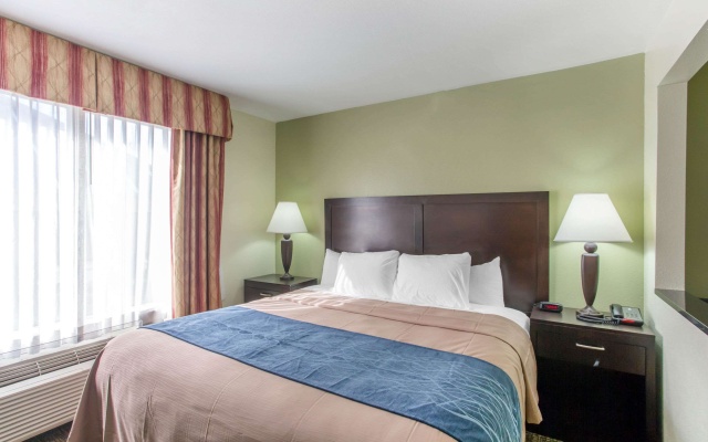 photo 3 of Comfort Inn Franklin Highway 96