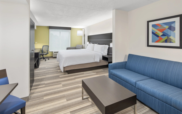 photo 4 of Holiday Inn Express & Suites Greenville-I-85 & Woodruff Rd by IHG