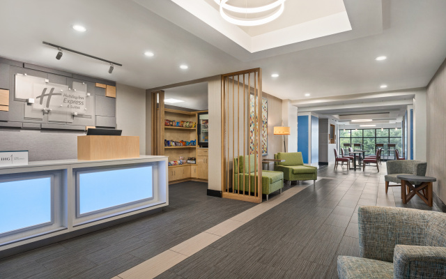 photo 3 of Holiday Inn Express & Suites Greenville - Downtown by IHG