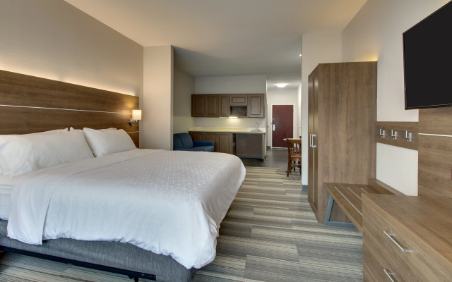 photo 5 of Holiday Inn Express & Suites Laurel by IHG