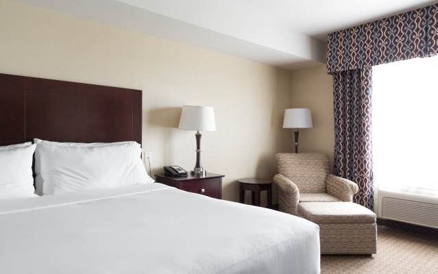 photo 3 of Holiday Inn Express & Suites Seattle North - Lynnwood by IHG