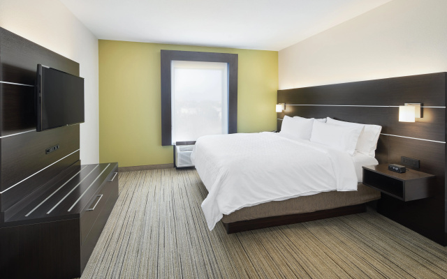 photo 3 of Holiday Inn Express Hotel & Suites Port Richey by IHG